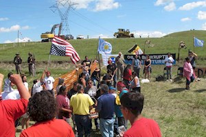 اعتراض به ساخت خط لوله نفت در آمریکا