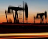 نوسان شدید قیمت نفت به دنبال تعرفه‌های جدید ترامپ
